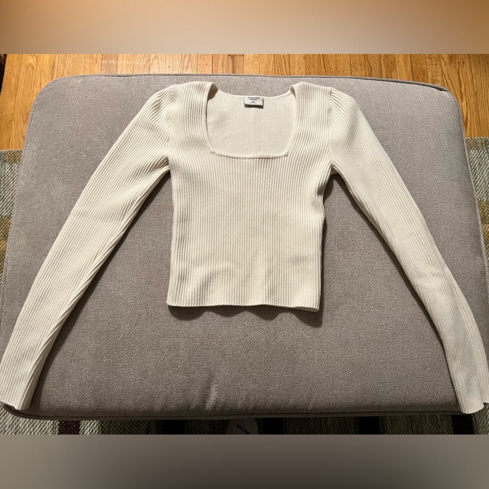 Abercrombie Long-Sleeve Ottoman Squareneck Top